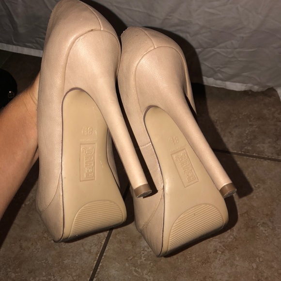Trash Nude 5 1/4 inch Heels Size 8 1/2 - Picture 5 of 6